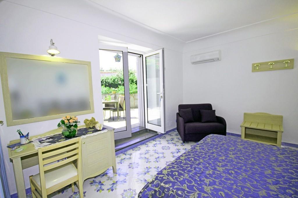 Cavalluccio Marino Anacapri  Room photo